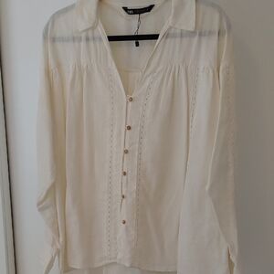 Zara Ivory Button-Front Long-Sleeve Blouse